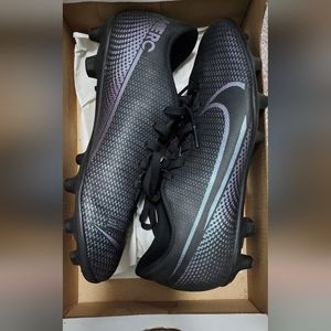 Nike Merc Vapor 13 Soccer Cleats
